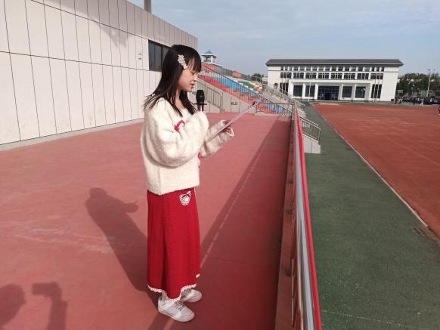 675153cd3e264.jpg