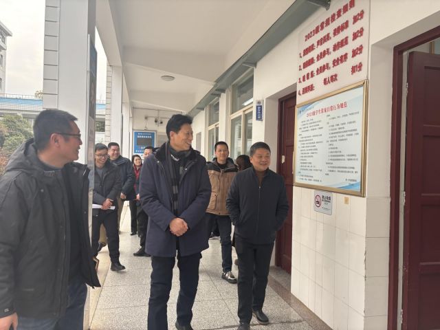 【專項工作】孝感高中組織開展第十二輪安全衛(wèi)生大檢查活動（總結）